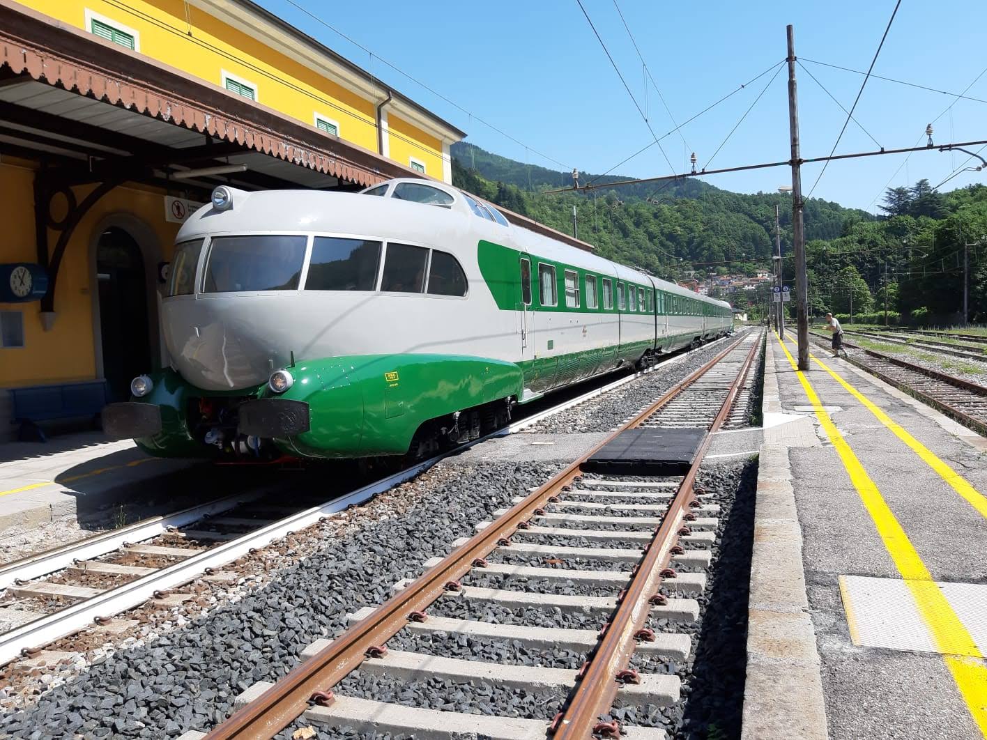 impianto treno ferrovie stato arlecchino